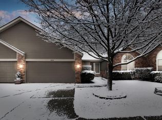 19573 Cardene Way, Northville, MI