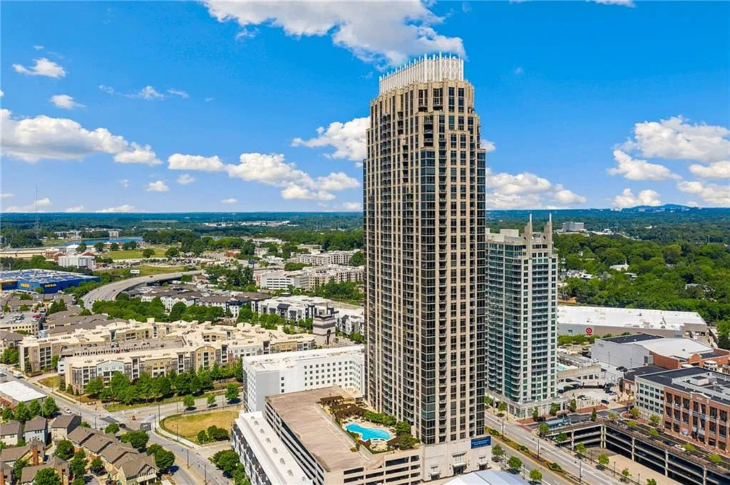 1 bed, 1.5 bath, 1385 sqft, $3,000 — Photo 1
