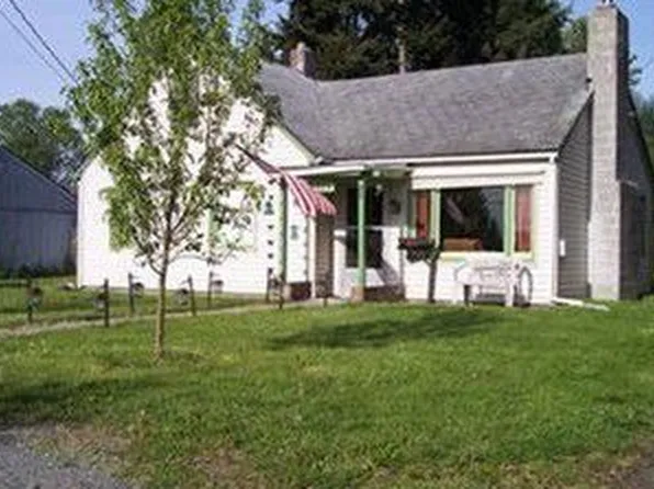 334 N Baker St, Mount Vernon, WA 98273