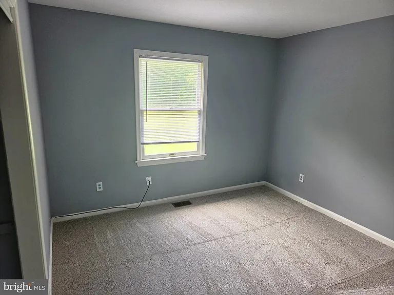 16400 Candy Hill Rd — Photo 19