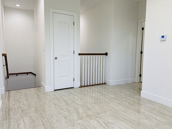 2nd image of 269 Bella Sol Way #1