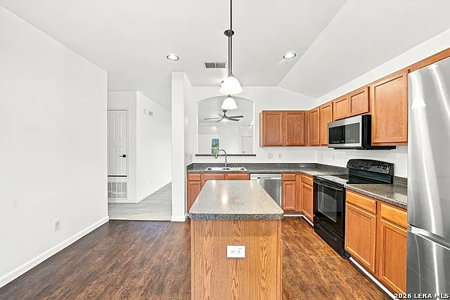 5107 Badland Beacon — Photo 11