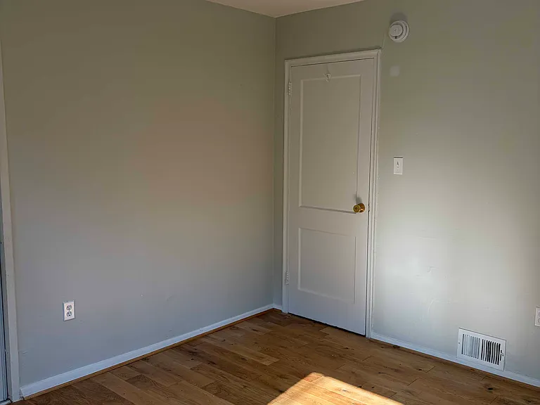 107 Victor St NE #1 — Photo 15