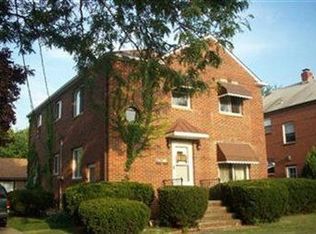 2277 Lakeview Ave, Rocky River, OH 44116