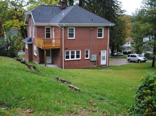 1335 Whitethorn St, Bluefield, WV 24701