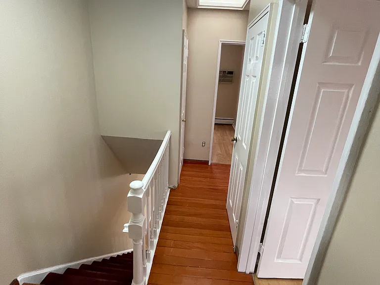 2714 Harding Ave #2 — Photo 7