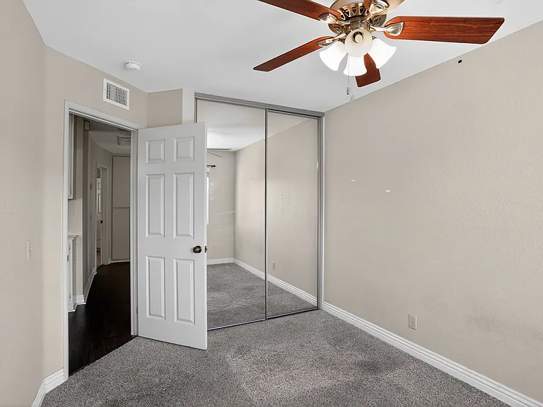 33 La Cascada — Photo 14