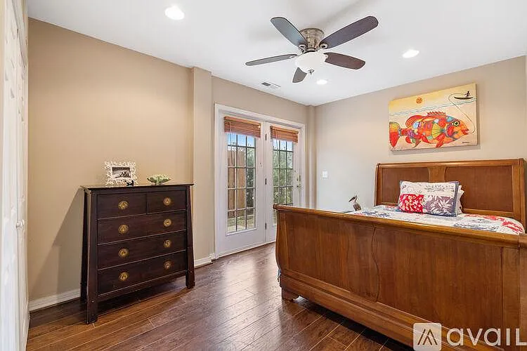 923 Searidge Ln — Photo 22