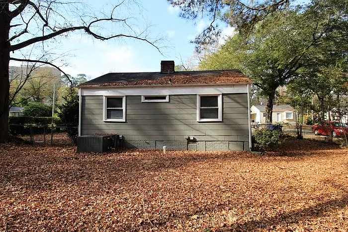 2850 Ashton St — Photo 18