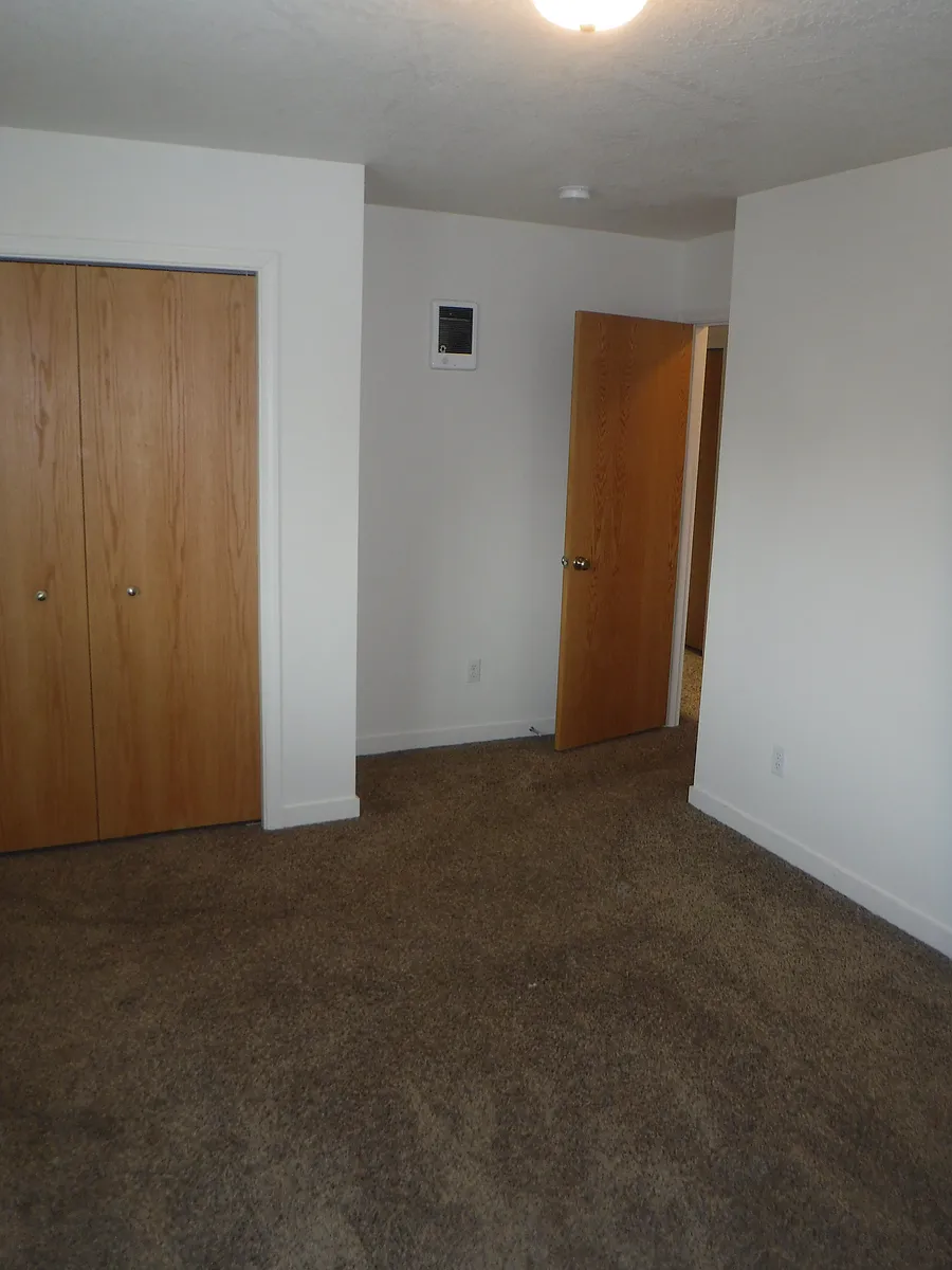 Building Photo - 4130 Henry Ct #B
