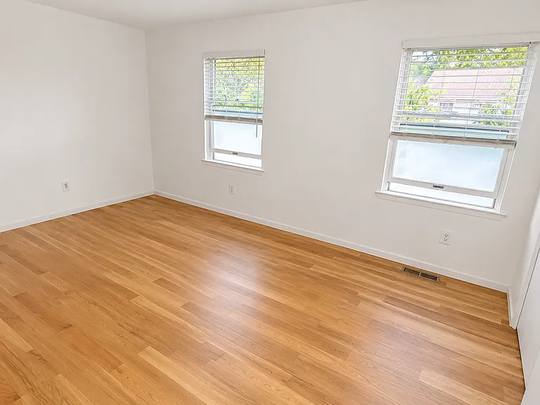 54 David Brearly Ct — Photo 15