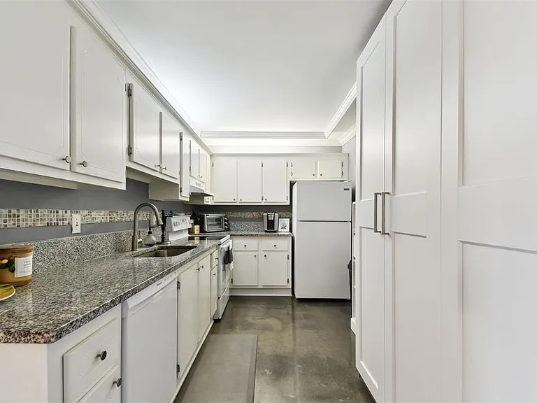 255 Dolphin Point #207 — Photo 7