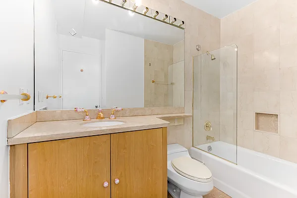 Sold by Compass | media 5