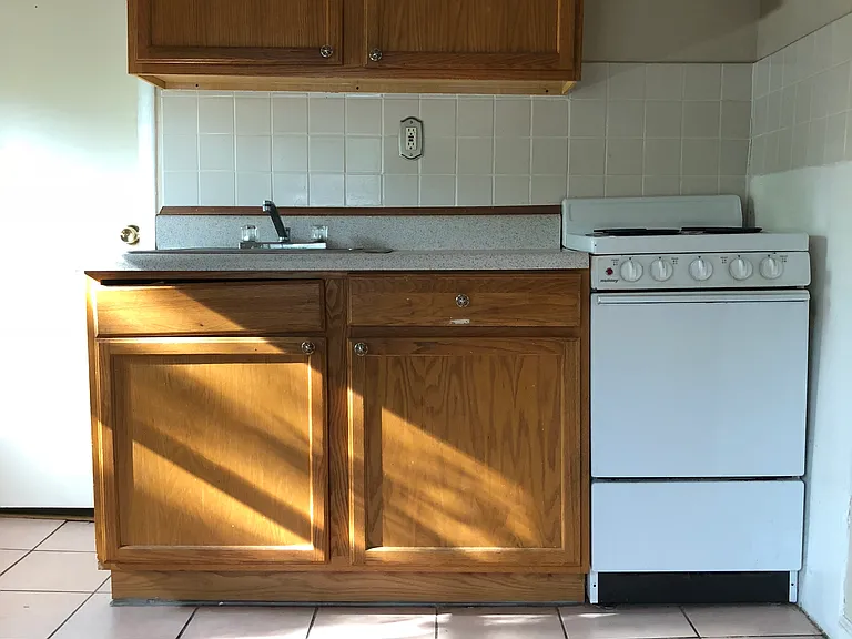 216 S Cedar Ave #5 — Photo 13