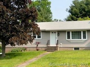 17 Rockledge Ct, Berlin, CT 06037