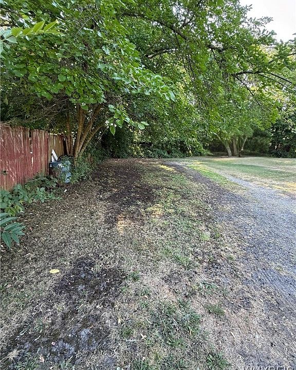 2nd image of 466 8th St #58