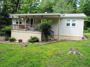 653 Fairview Rd, Ball Ground, GA 30107