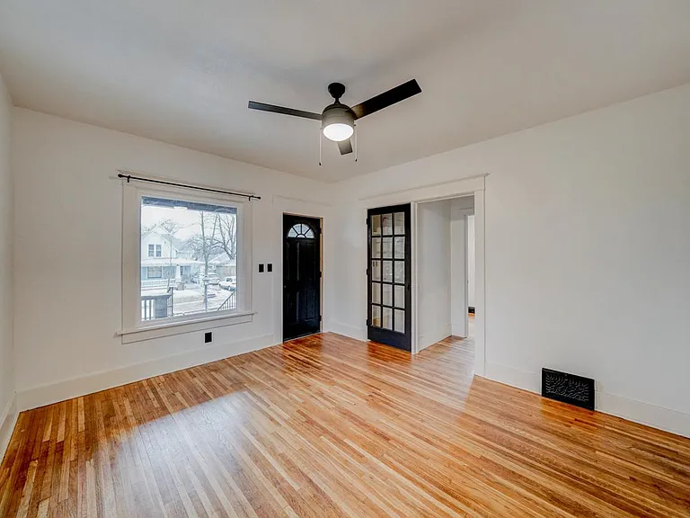 818 S 31st St #1 — Photo 3
