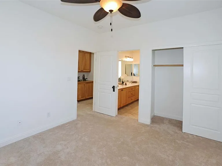 1020 Via Latina St — Photo 34