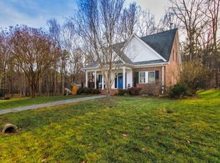 309 Ashbrook Ln, Graham, NC 27253