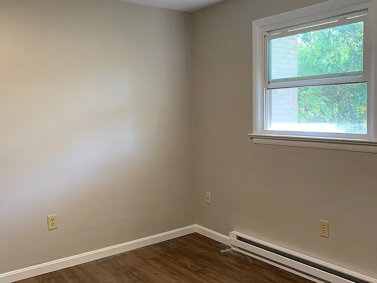 230 Garman Dr — Photo 11