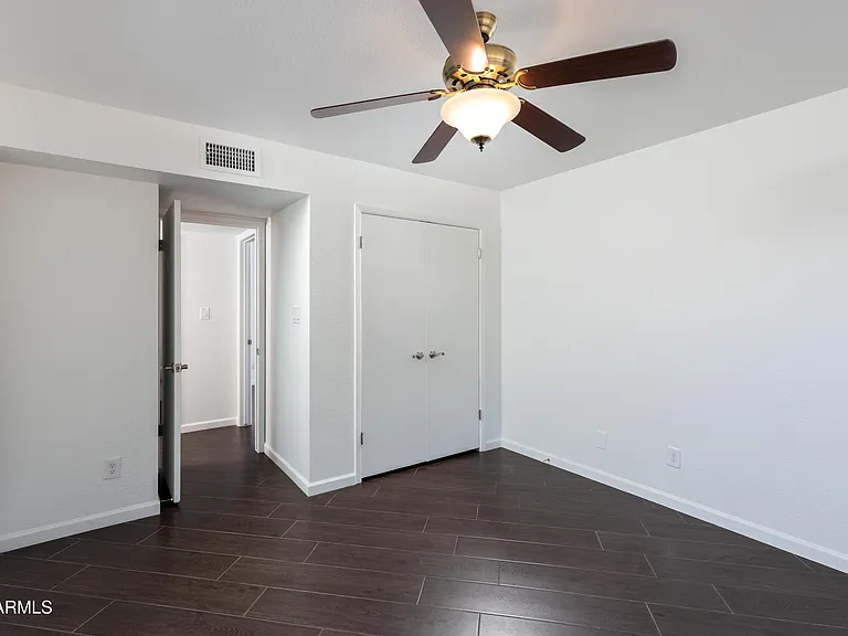 7645 N Via De Manana — Photo 32