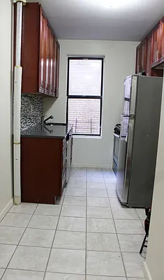 Rented by Roberto Guilbet, LREB | media 14