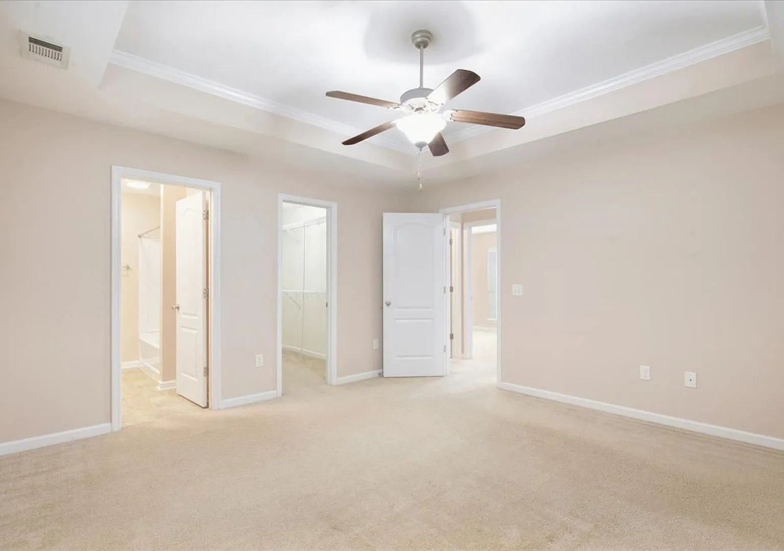 Spacious 3BR-2BA Pet-Friendly Home - Single-Story Living - Convenient Savannah Location — Photo 2