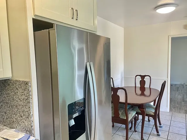 1434 Miramonte Ave — Photo 18