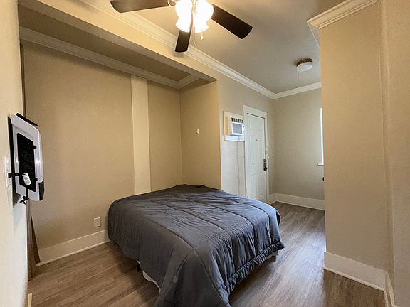5th image of 1115 S Jennings Ave APT 11