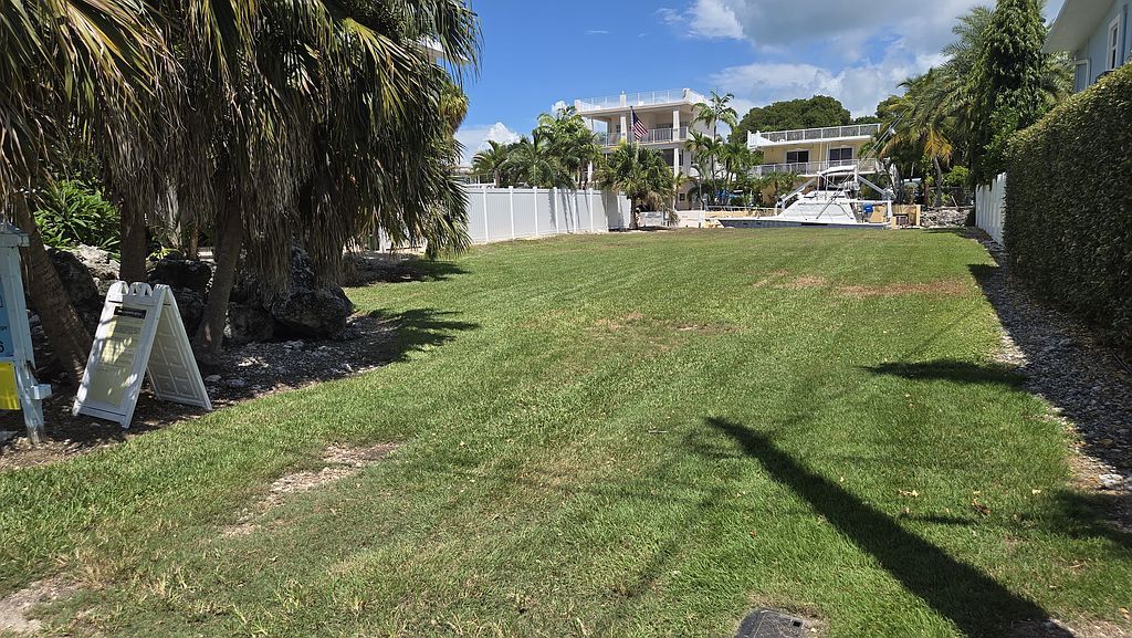 313 Woods Ave - Property Image