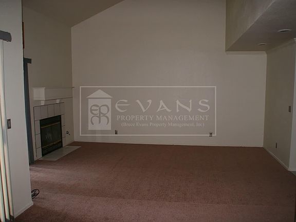 3rd image of 4815 W Westgate Ave