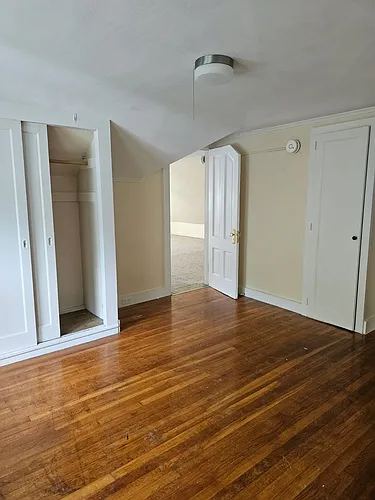 10 Beach St #3 Photo 1