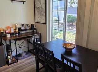 994 Mangrove Ave #B, Sunnyvale, CA 94086