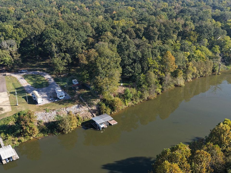 1st image of 776 Moores Creek Rd