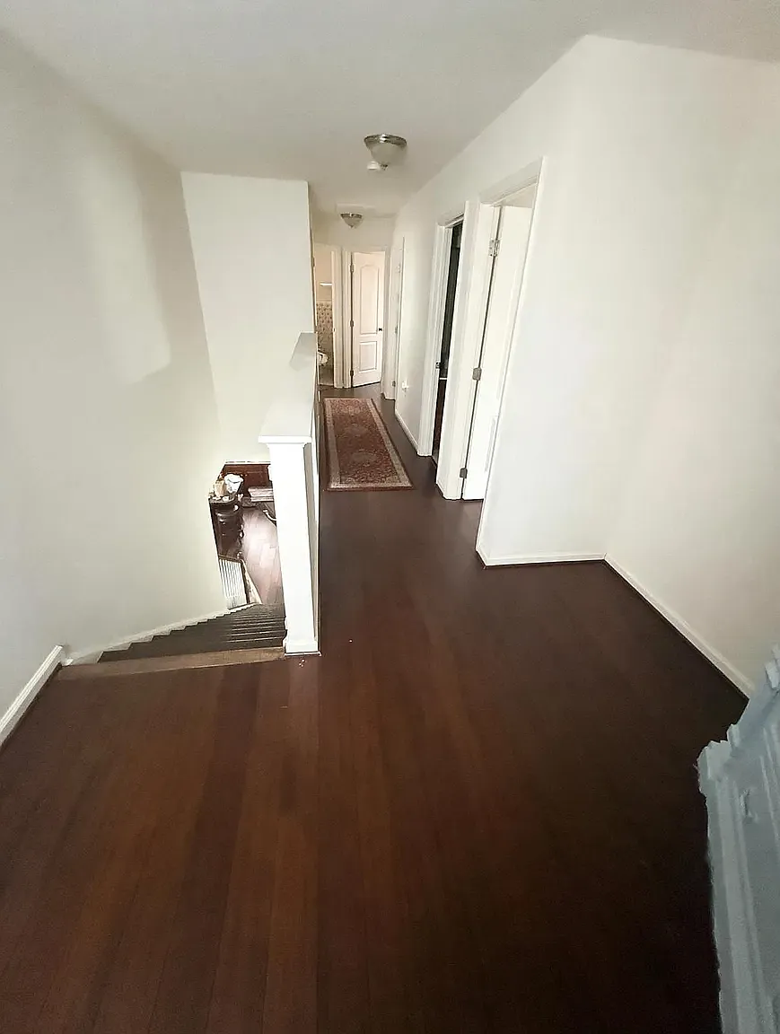 4 bed, 2.5 bath, 2336 sqft, $3,600 — Photo 3