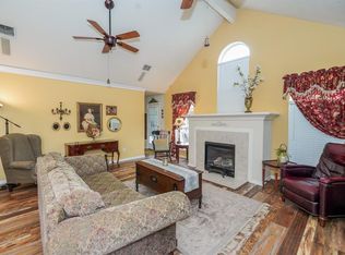 405 Jessamine Way, League City, TX 77573