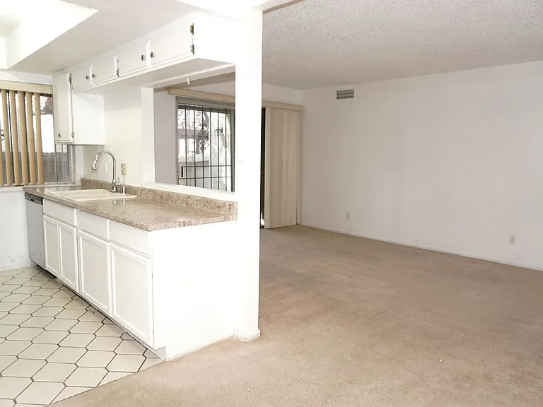 1405 Vegas Valley Dr #225 — Photo 11