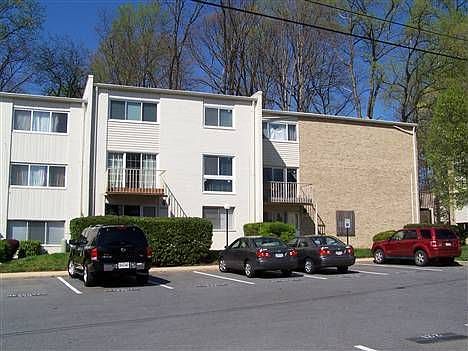 3rd image of 3217 University Blvd W #3217