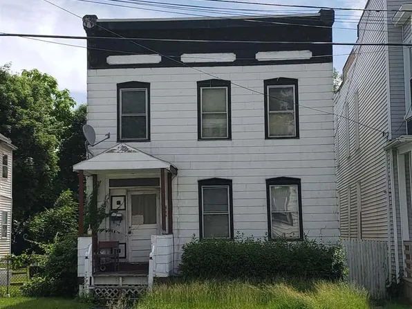 774 2nd Ave, Troy, NY 12182