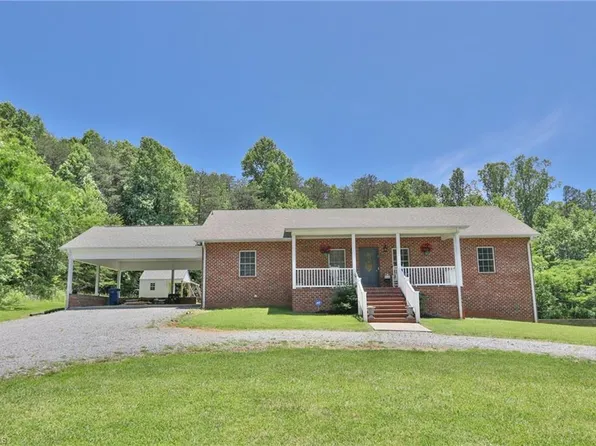 325 Spencer St, Jonesville, NC 28642