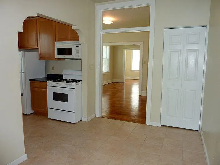 6627 Clemens Ave — Photo 4