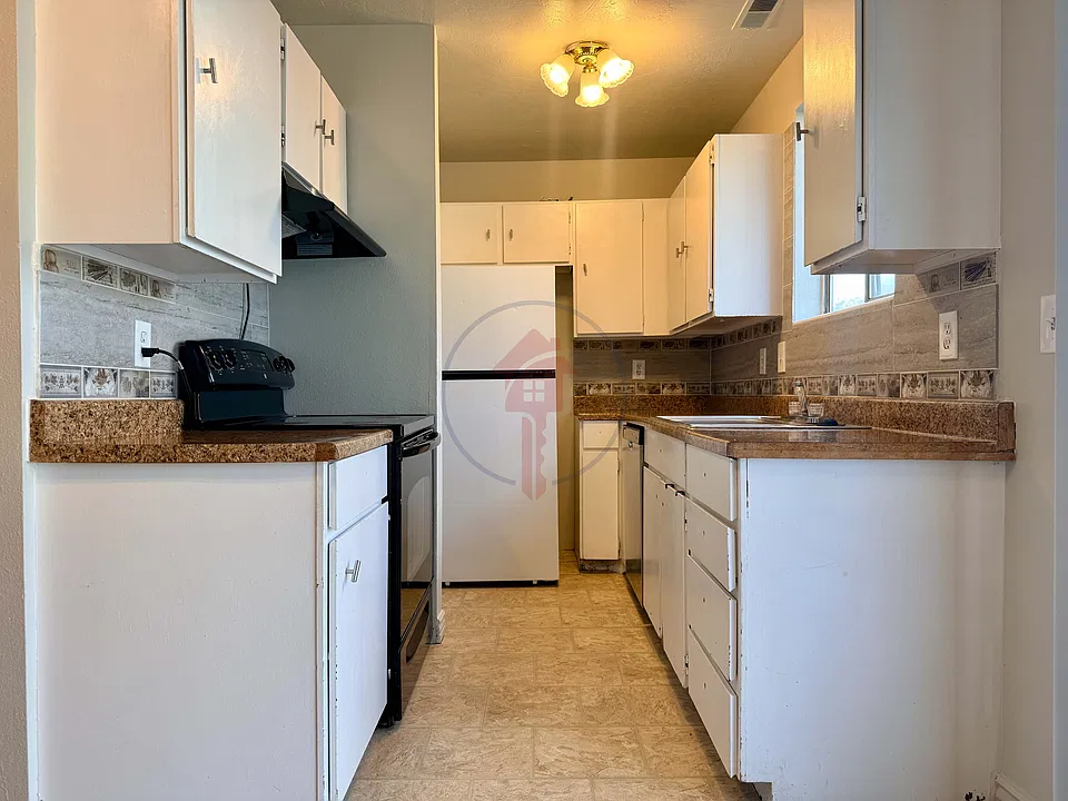 2032 W Hyannis Ave, WVC, UT_10092026
