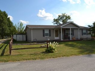 107 E Poplar St, Fort Branch, IN 47648