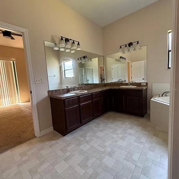 713 Bridgeford Crossing Blvd — Photo 24