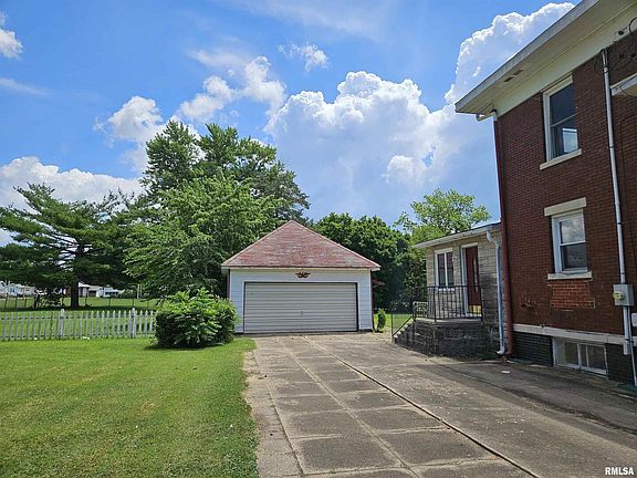 2nd image of 1414 12th St