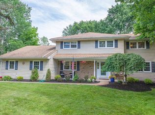 17 Knollwood Dr, Morristown, NJ 07960