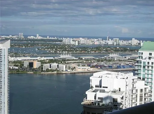 495 Brickell Ave #5510 — Photo 2