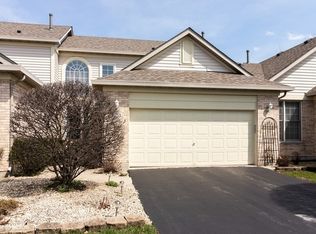 7733 Bristol Park Dr, Tinley Park, IL 60477
