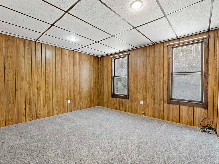 725 Mifflin Rd — Photo 15